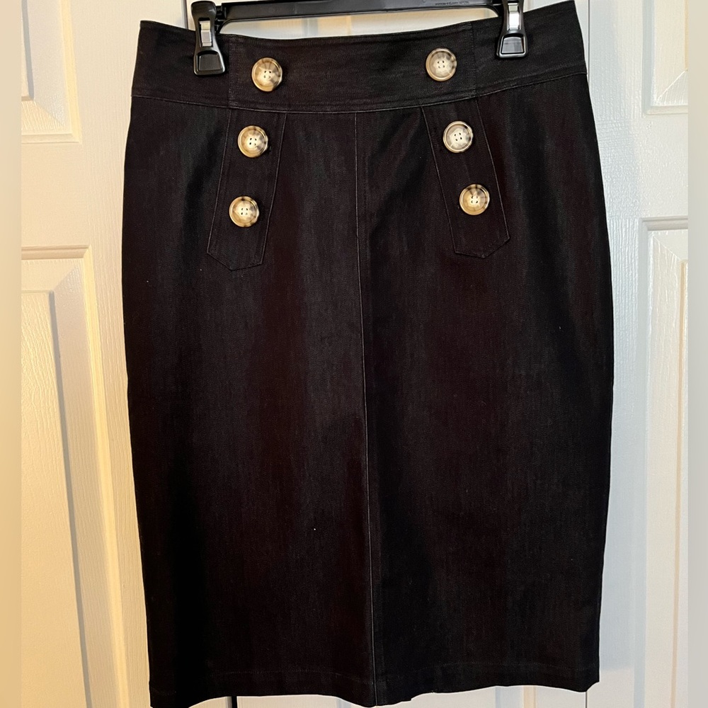 Chelsea & Theodore- Black Light Jean like material Pencil skirt